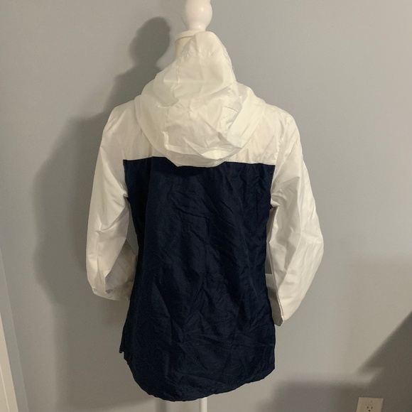 Reebok NEW Color Block Jacket White Navy Red Medium Lightweight Hood Outdoor - Picture 8 of 8